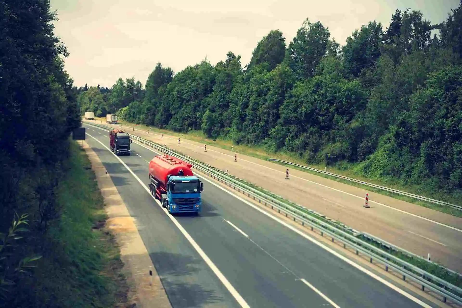 Your Contracted Freight Rate Is Not What You Actually Pay One transporter per lane, or many? The answer decides more of your freight budget than the rate negotiation does.