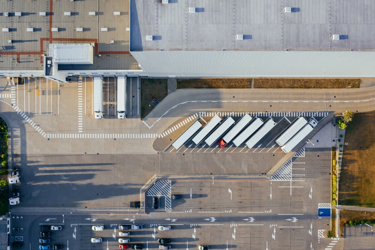 How to Choose the Right Warehouse Location for Faster Delivery
